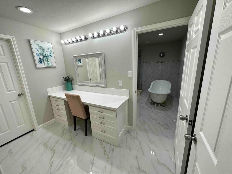 Сasa de vacaciones Northwest - Family Pool House!! - Bent Bough Houston
